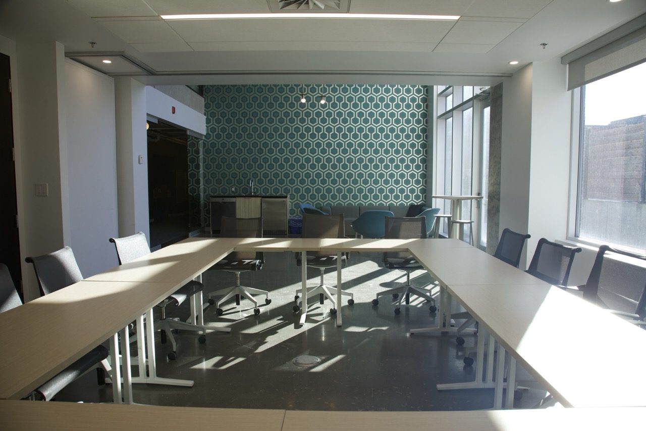 Why office rental is the new trend in collaborative creativity