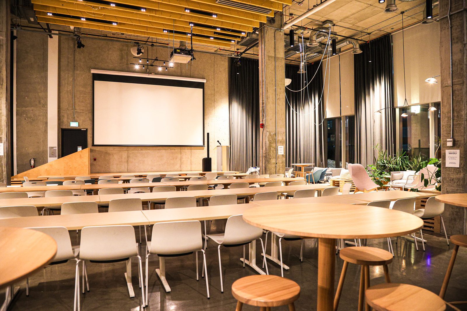 Corporate Onboarding Space in Montreal | Guide